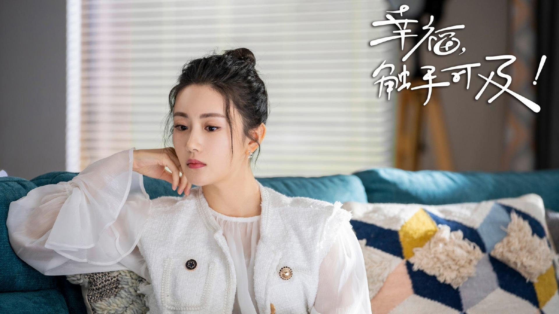 “东安湖体育公园：热血龙舟赛事，水上速度与激情的较量”