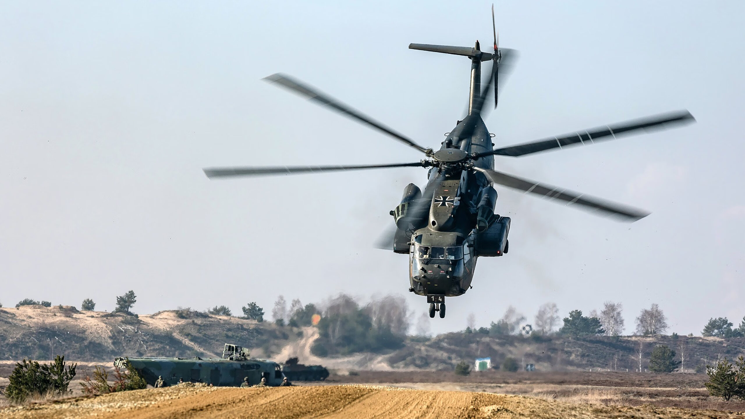 爱游戏下载-国家队教练频繁更换影响球队稳定，国家队教练要求