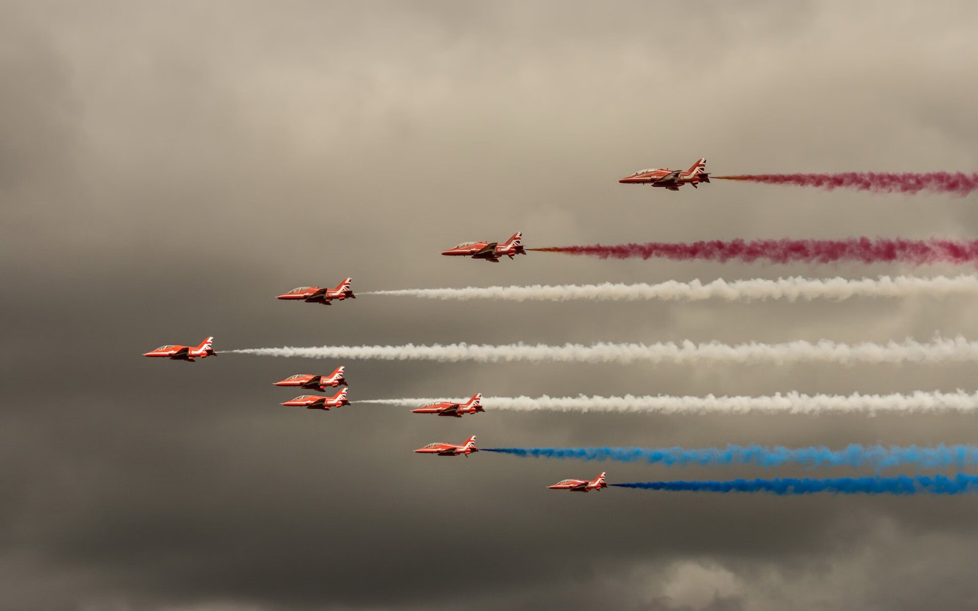 AYXSPORTSAPP-女子蝶泳配速波动对比赛影响，蝶泳 女生