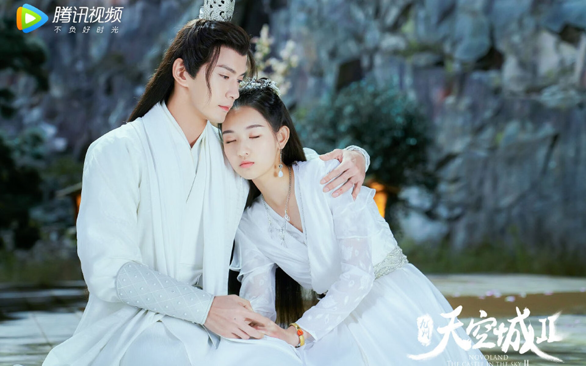 AIYOUXI.COM-弗赖堡防守端提升硬度减少关键失误，弗赖堡队主客场球衣